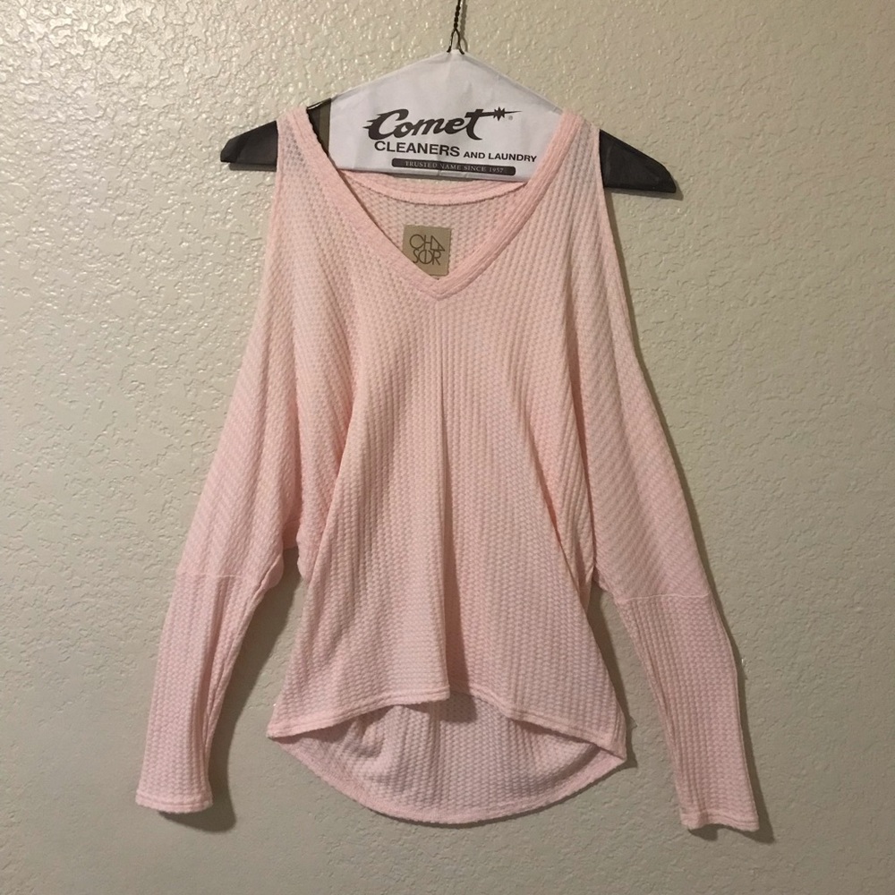 CHASER Light Pink Off the Shoulder Knitted Top